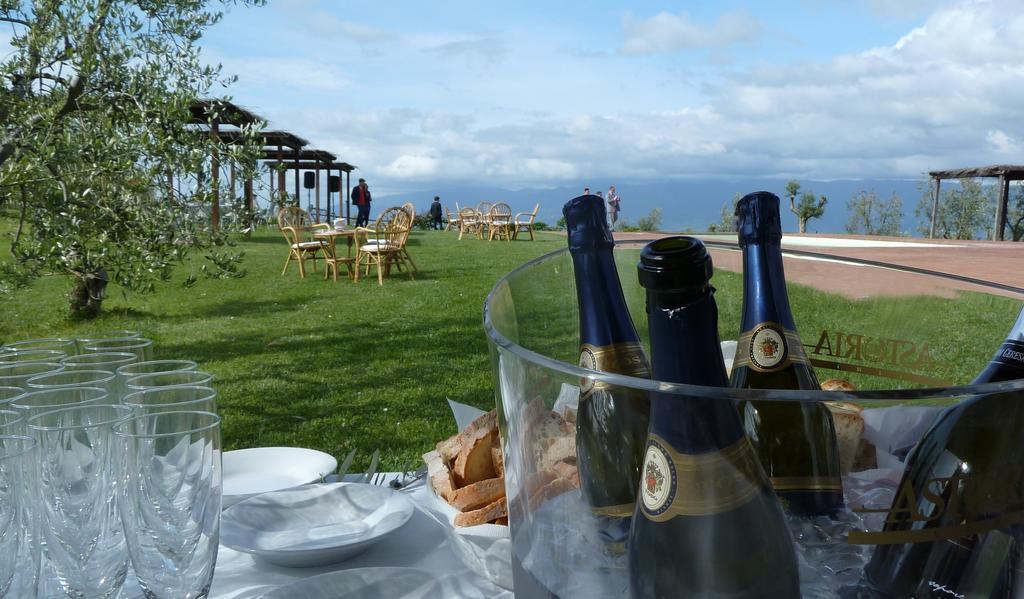 Agriturismo La Forra Кавриля Екстериор снимка