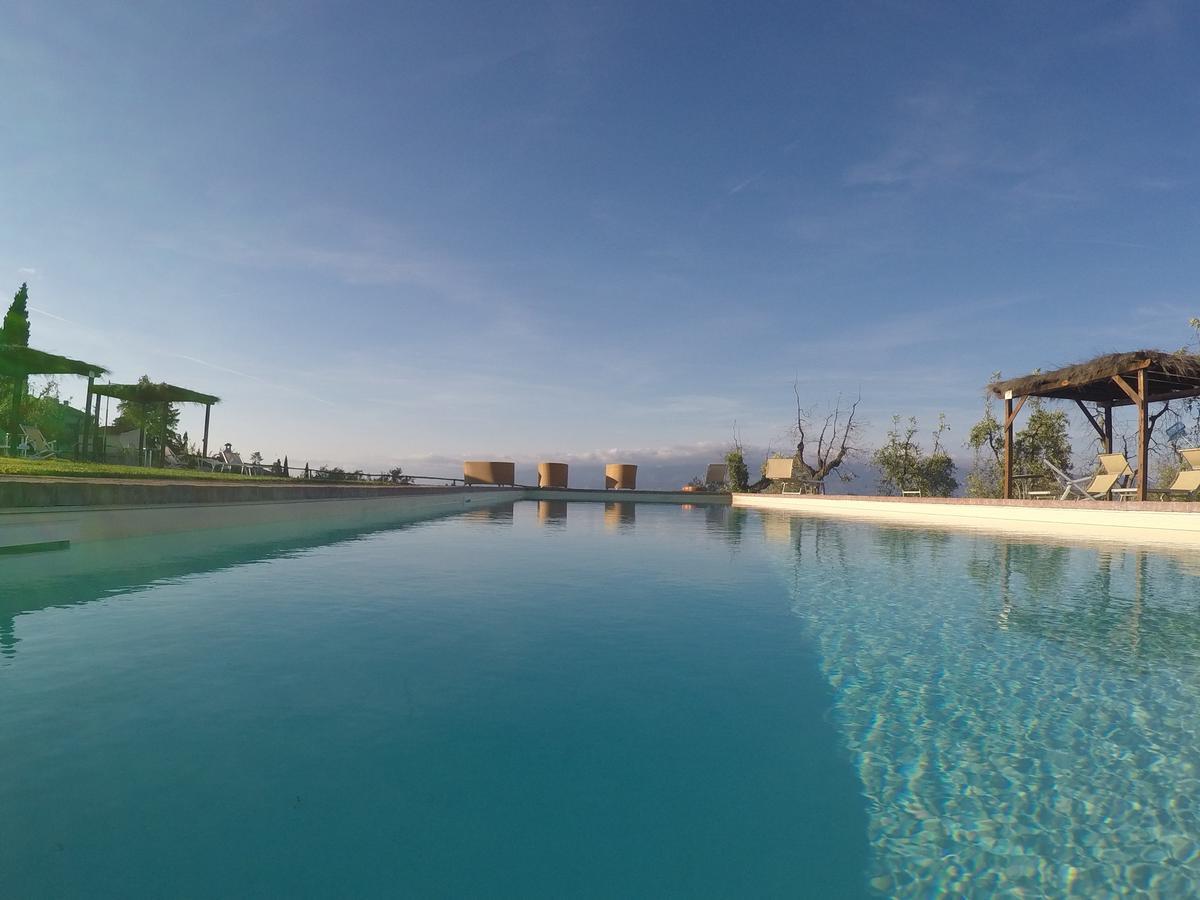 Agriturismo La Forra Кавриля Екстериор снимка