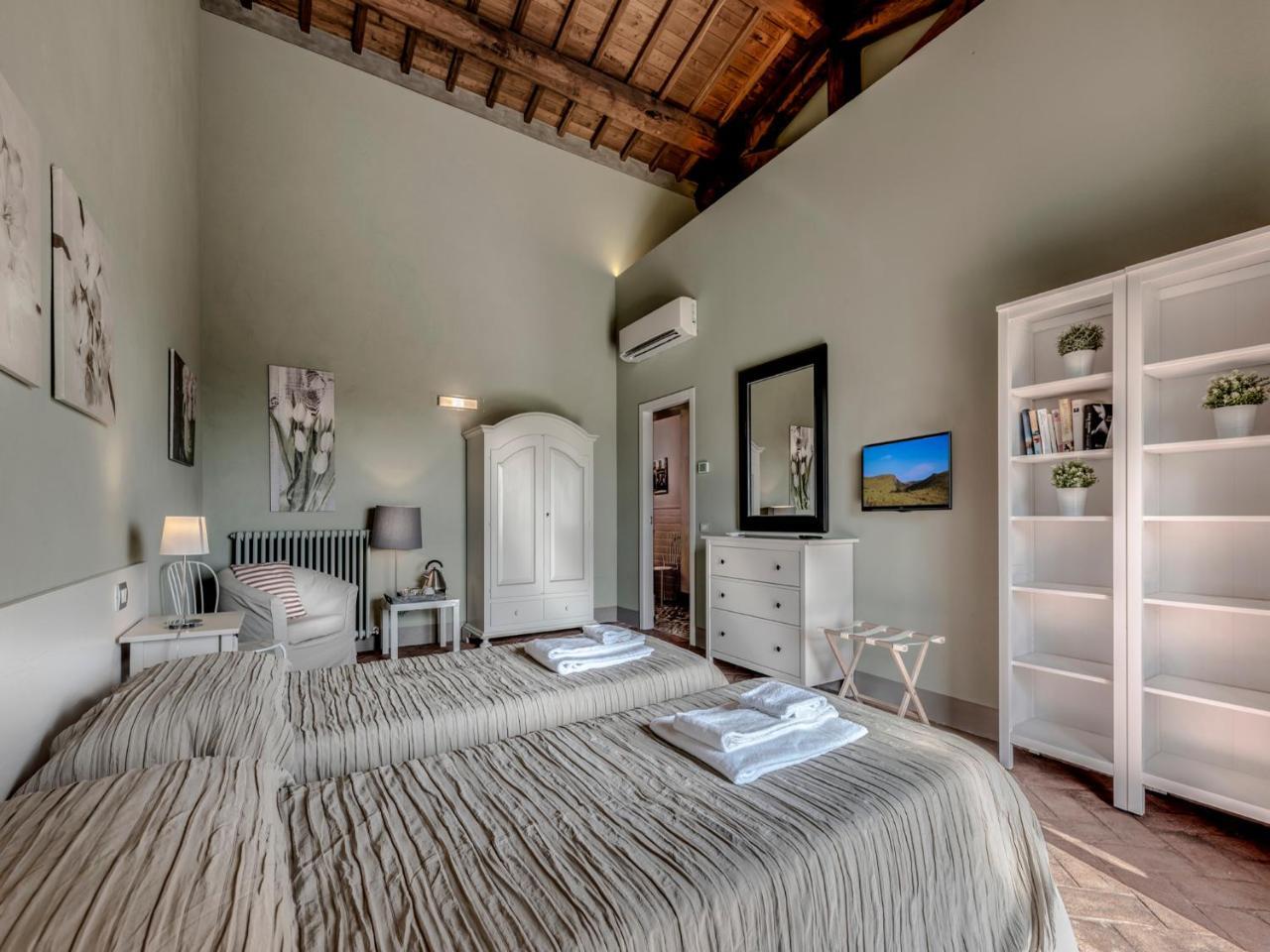 Agriturismo La Forra Кавриля Екстериор снимка